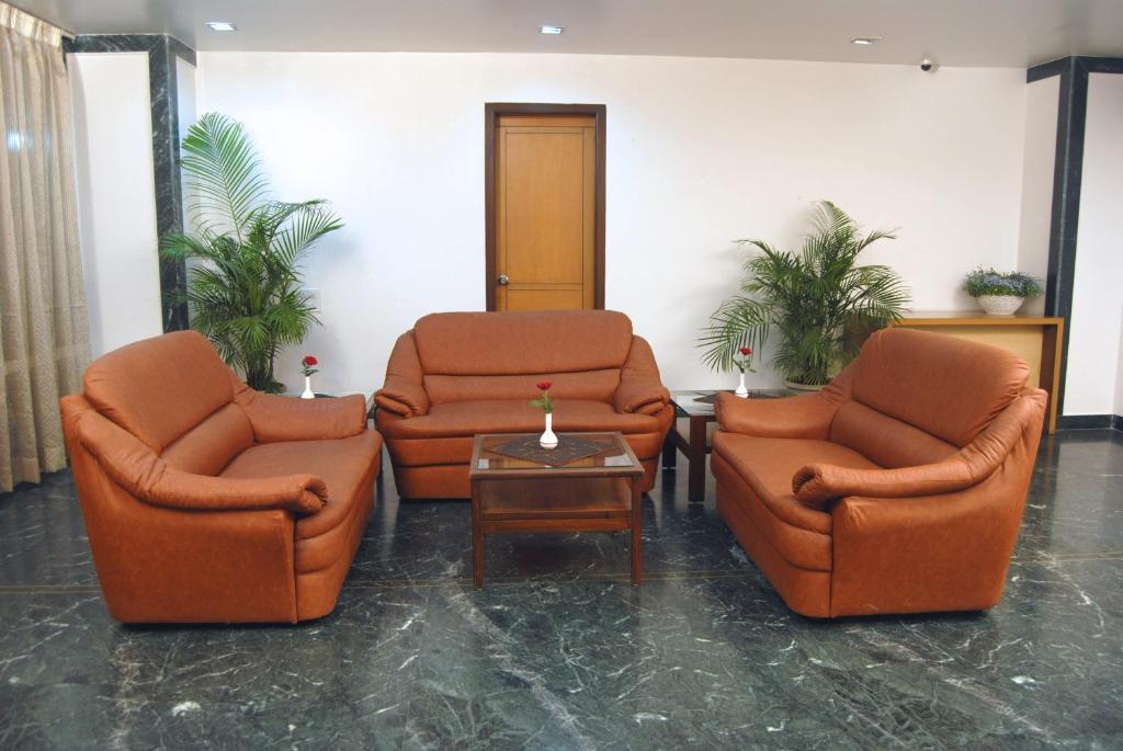 The Ambience Hotel 푸네 외부 사진